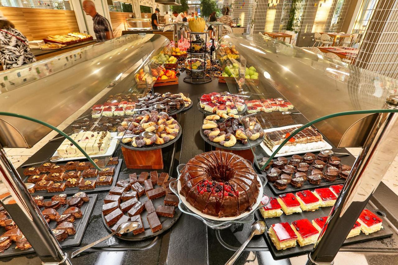 Carine Hotel Kumbor Superior Herceg Novi Eksteriør billede