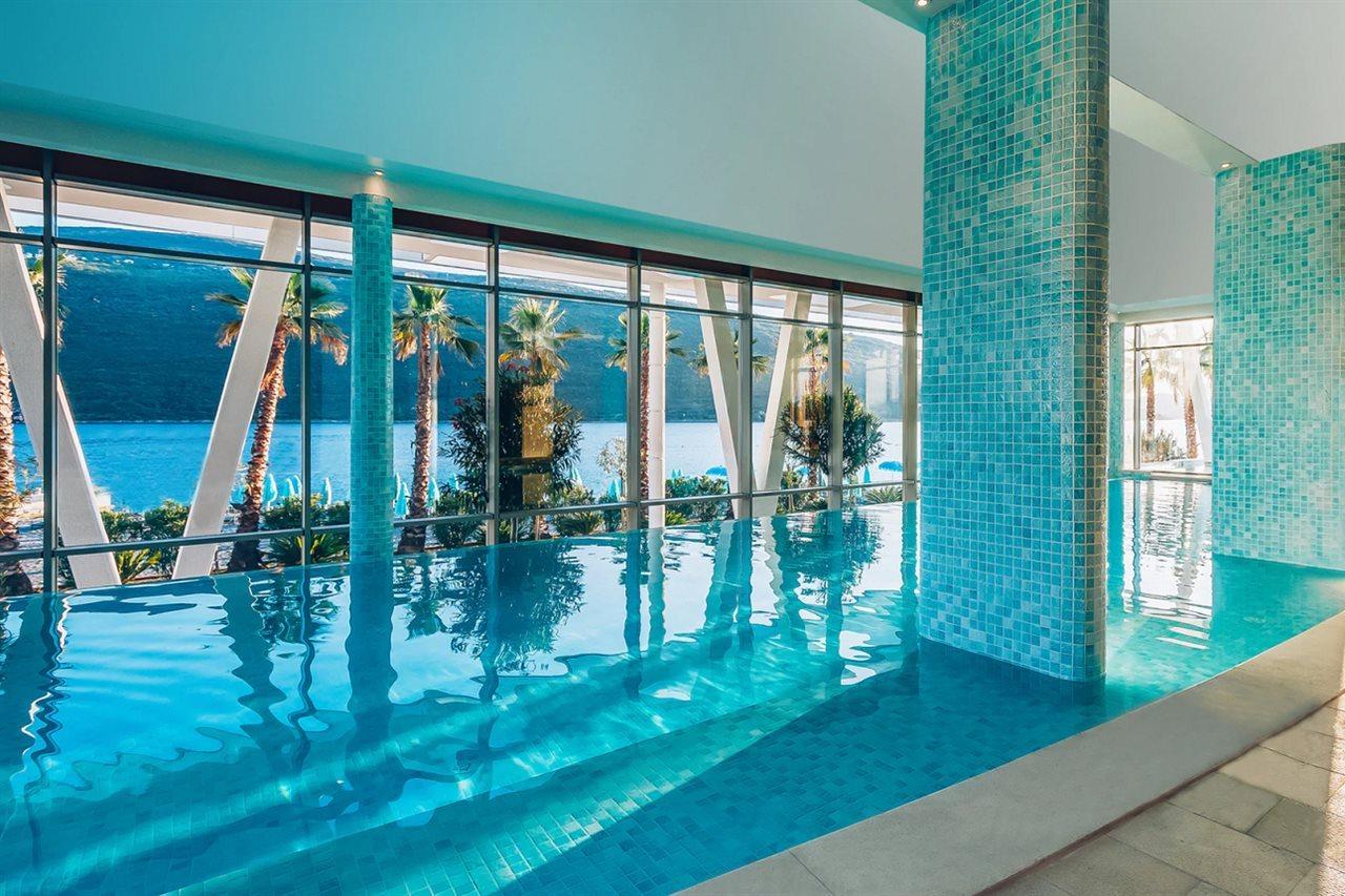 Carine Hotel Kumbor Superior Herceg Novi Eksteriør billede